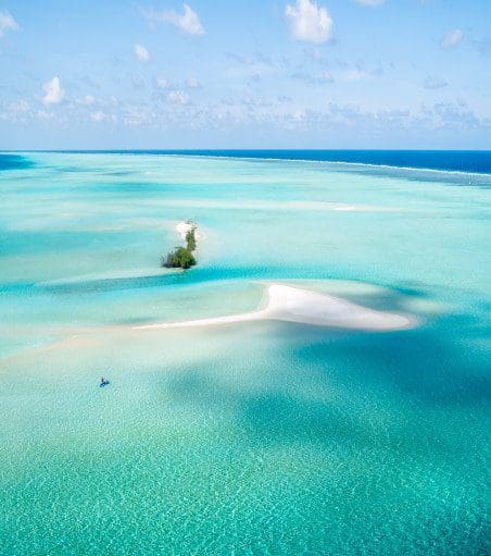 Voyage de noces aux Maldives : bancs de sable et eau turquoise
